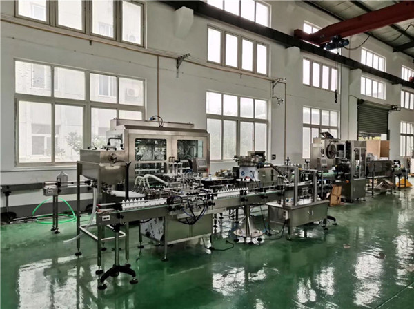 Užpildymo mašinos eilutė